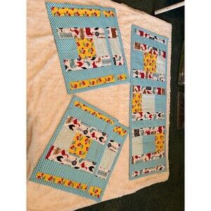 Quilted Placemats and Table Runner
